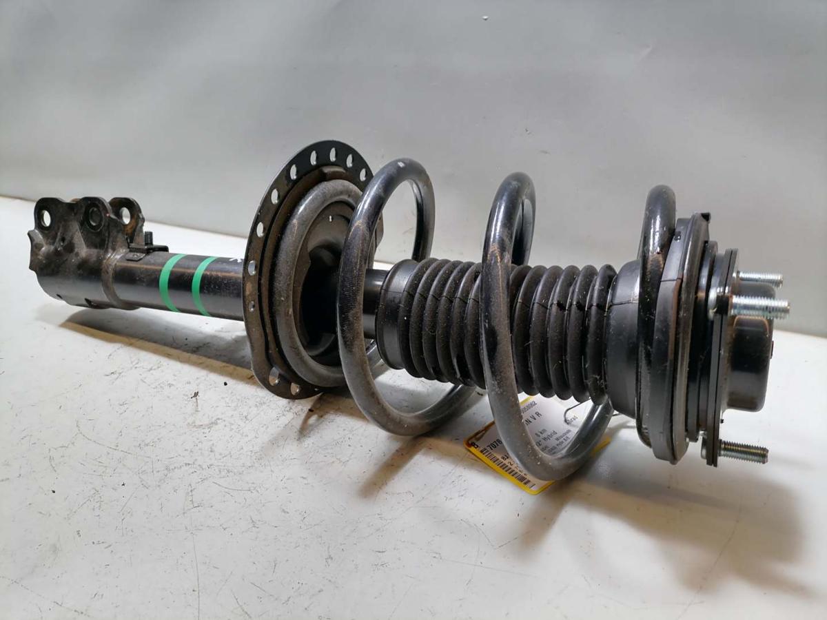 Mitsubishi Eclipse Cross GL3W original Federbein Sto&szlig;d&auml;mpfer vorn rechts 2.4 72kw Bj.2023